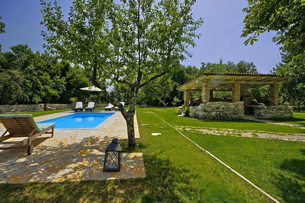 Holiday Home Casa Buscina Materada Екстериор снимка